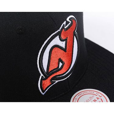 Kapa Mitchell & Ness New Jersey Devils Top Spot Snapback Črna | HHSS6743-NJDYYPPPBLCK, 4