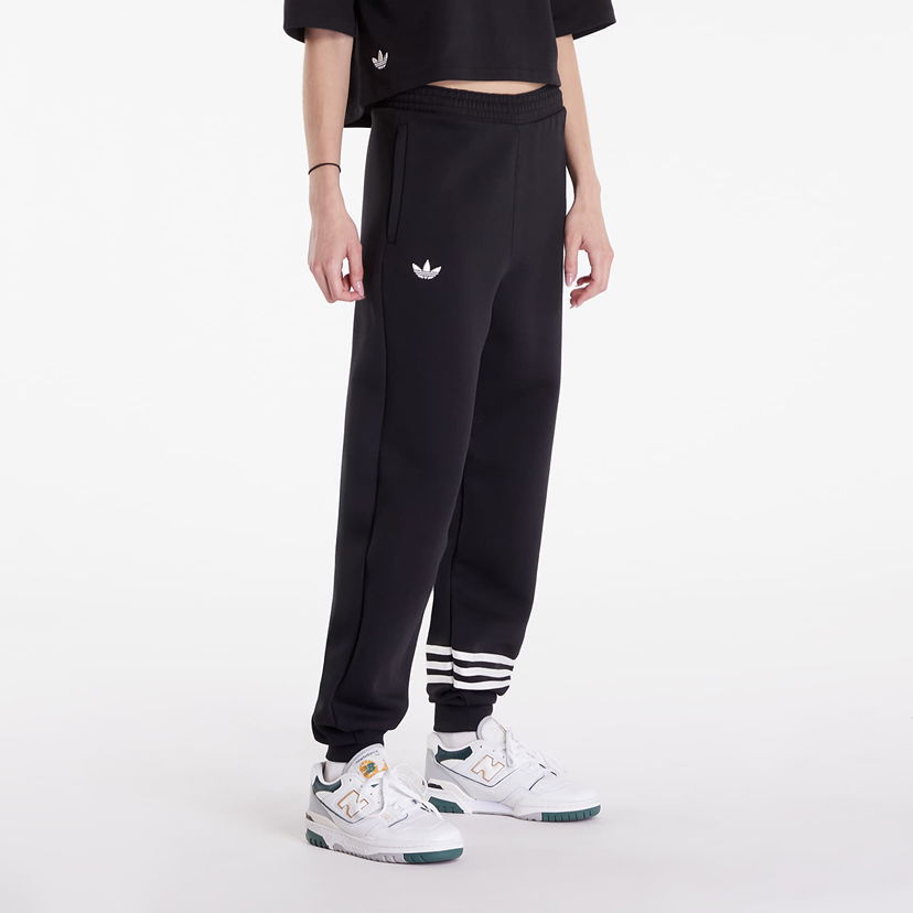 Trenirka adidas Originals Neuclassics Sweatpants Black/ Cloud White Črna | IW5605