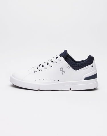 Superge in čevlji On Running The Roger Advantage Bela | 48.99457, 0