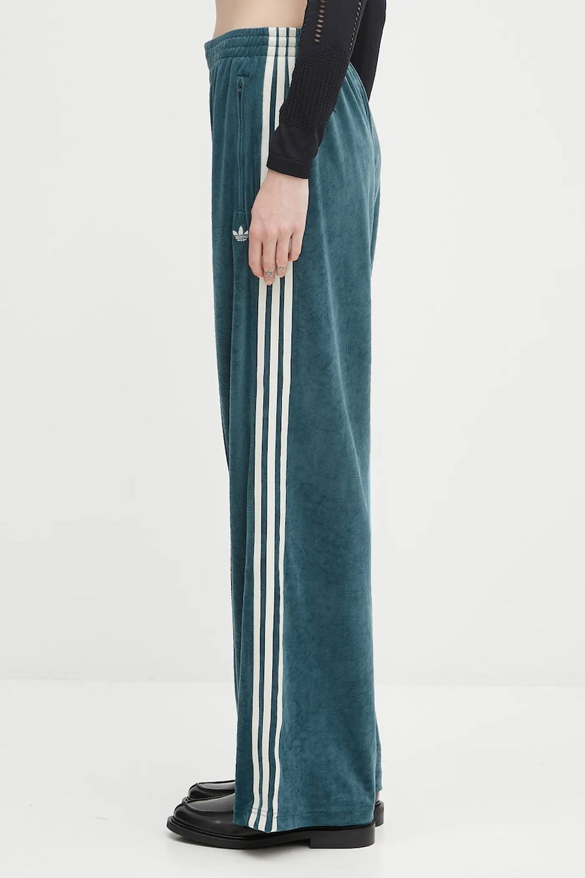 Hlače adidas Originals adidas Originals Fb Liberty Tp Velour Track Pants Zelena | JW5268