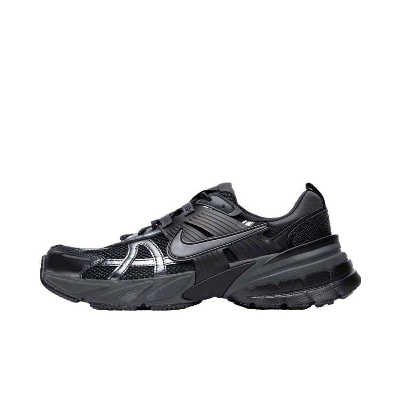 Superge in čevlji Nike V2K Run Black Dark Smoke Grey Črna | HJ4497-001