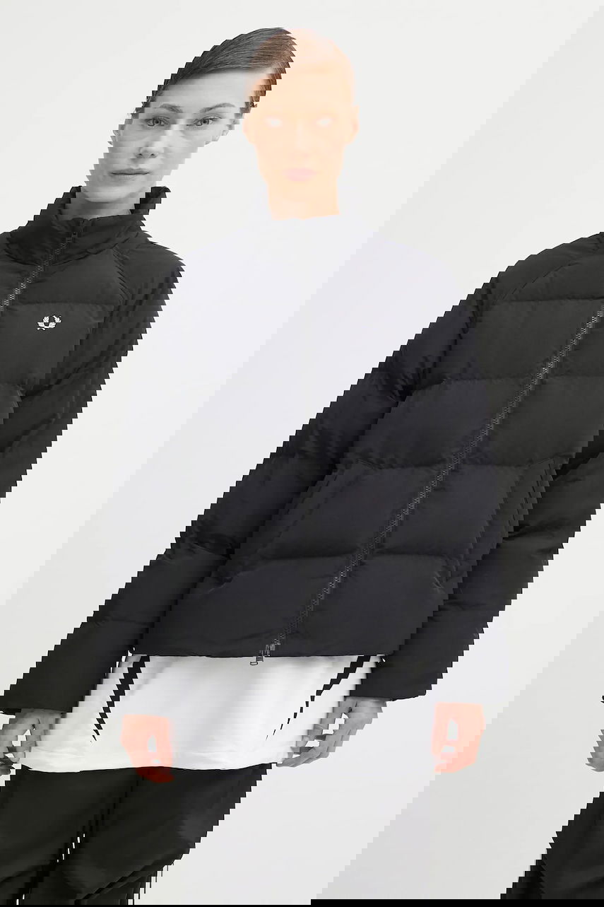 Puhovka Fred Perry Fred Perry Oversized Puffer Jacket J1118 Črna | J1118, 0