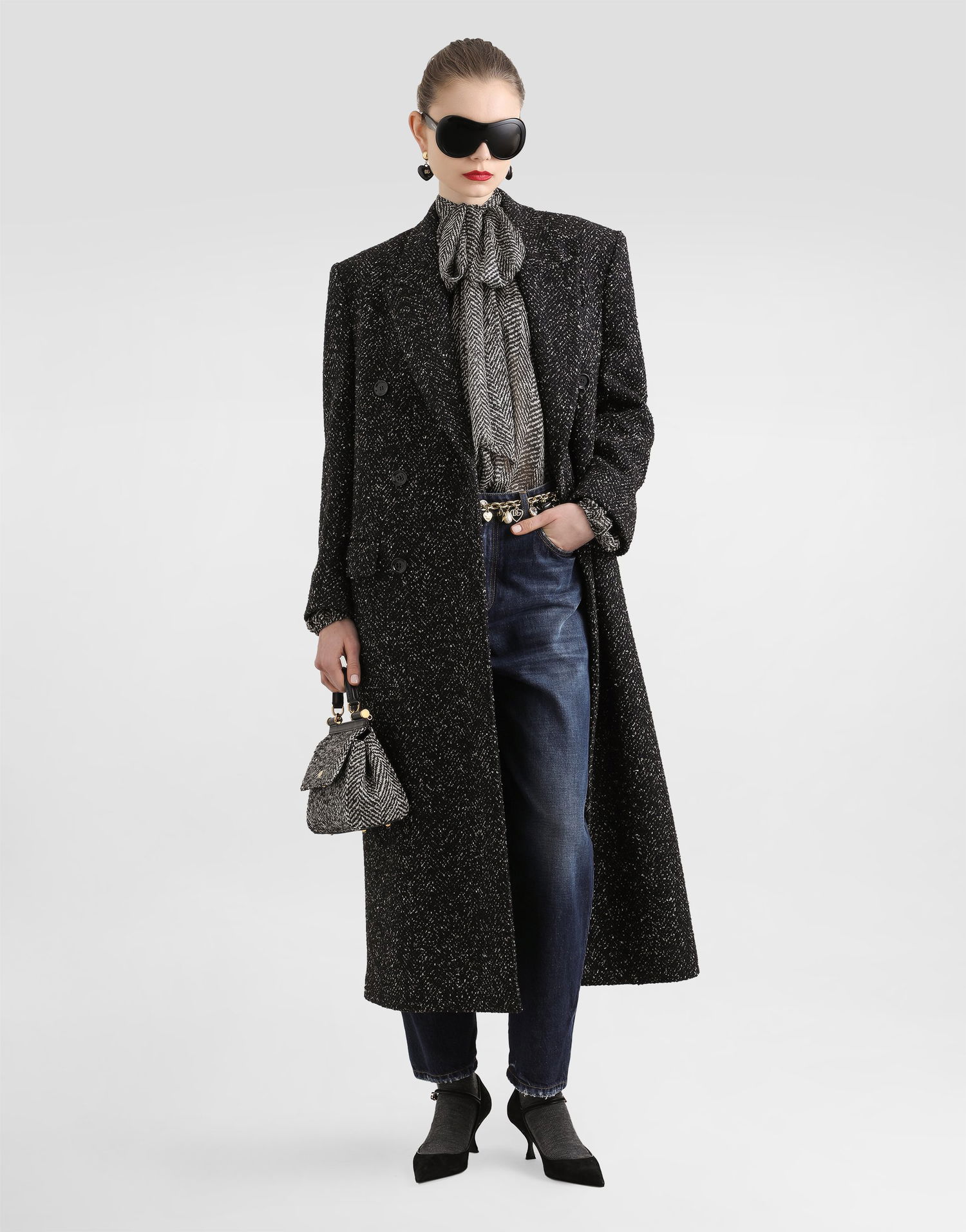 Plašči Dolce & Gabbana Dolce & Gabbana Oversized Double-breasted Wool Blend Chevron Coat Črna | F0GHHTFCZADS8031, 1