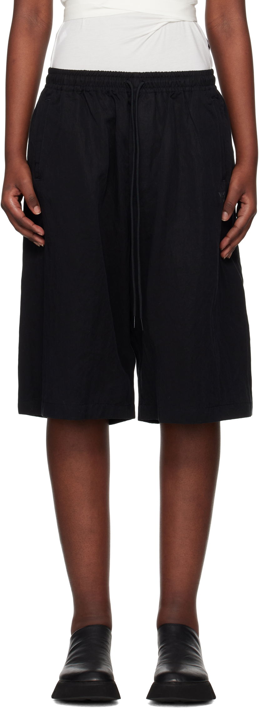 Kratke hlače Y-3 Y-3 Washed Twill Shorts Črna | JD3516