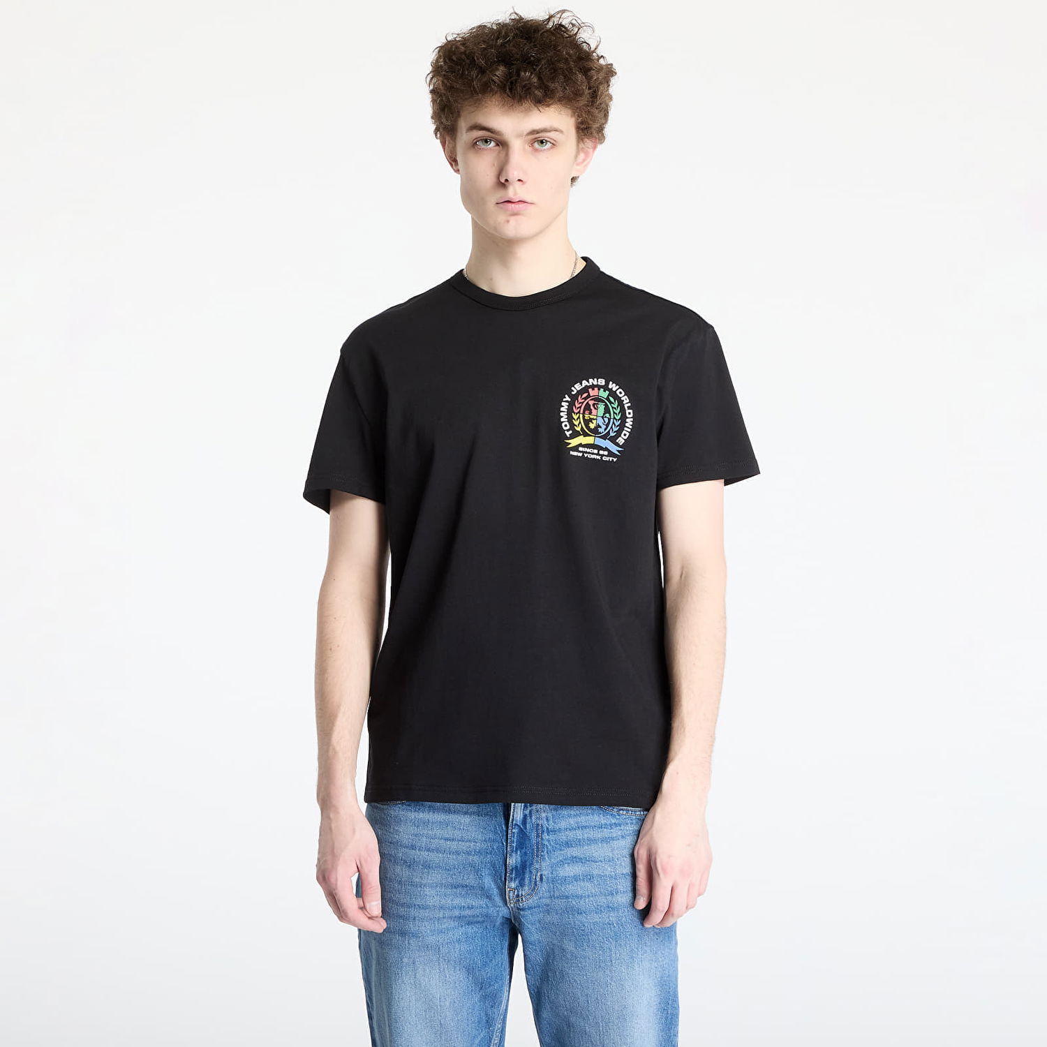 Majica Tommy Hilfiger Tommy Jeans Regular 4Colors Crest T-Shirt Črna | DM0DM20813 BDS, 0