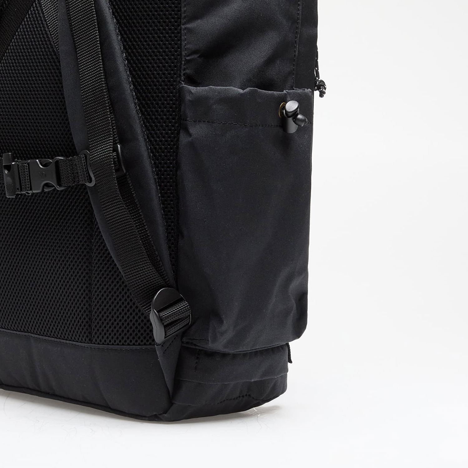 Nahrbtnik FJÄLLRÄVEN Outlong Black 18 l Črna | F23200251-550, 1