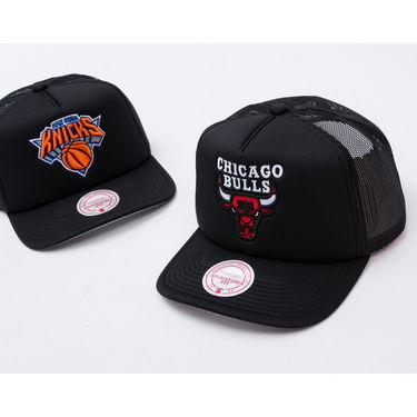 Kapa Mitchell & Ness Mitchell & Ness Chicago Bulls Hidden Trucker Snapback Črna | HT11408-CBUBLCK, 4
