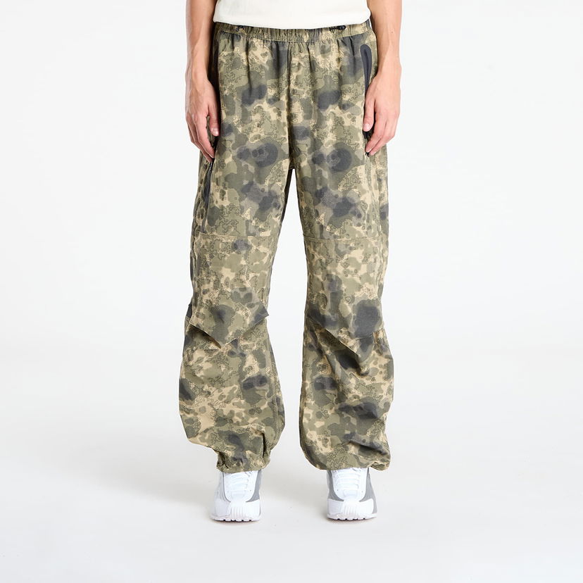 Hlače Nike Tech Dri-FIT Woven Camo Loose-Fit Pants Zelena | HV0972-210