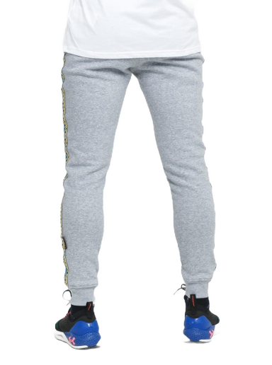 Trenirka Under Armour Curry Fleece Jogger Siva | 1366627-011