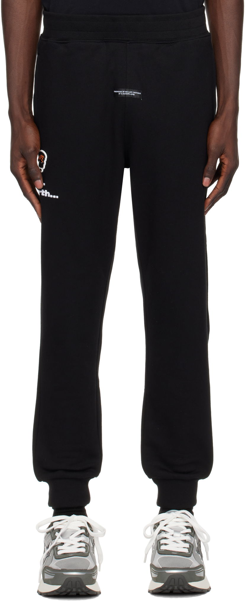 Trenirka AAPE by A Bathing Ape AAPE by A Bathing Ape Main Sweatpants Črna | AAPPTMB637XXNBKX