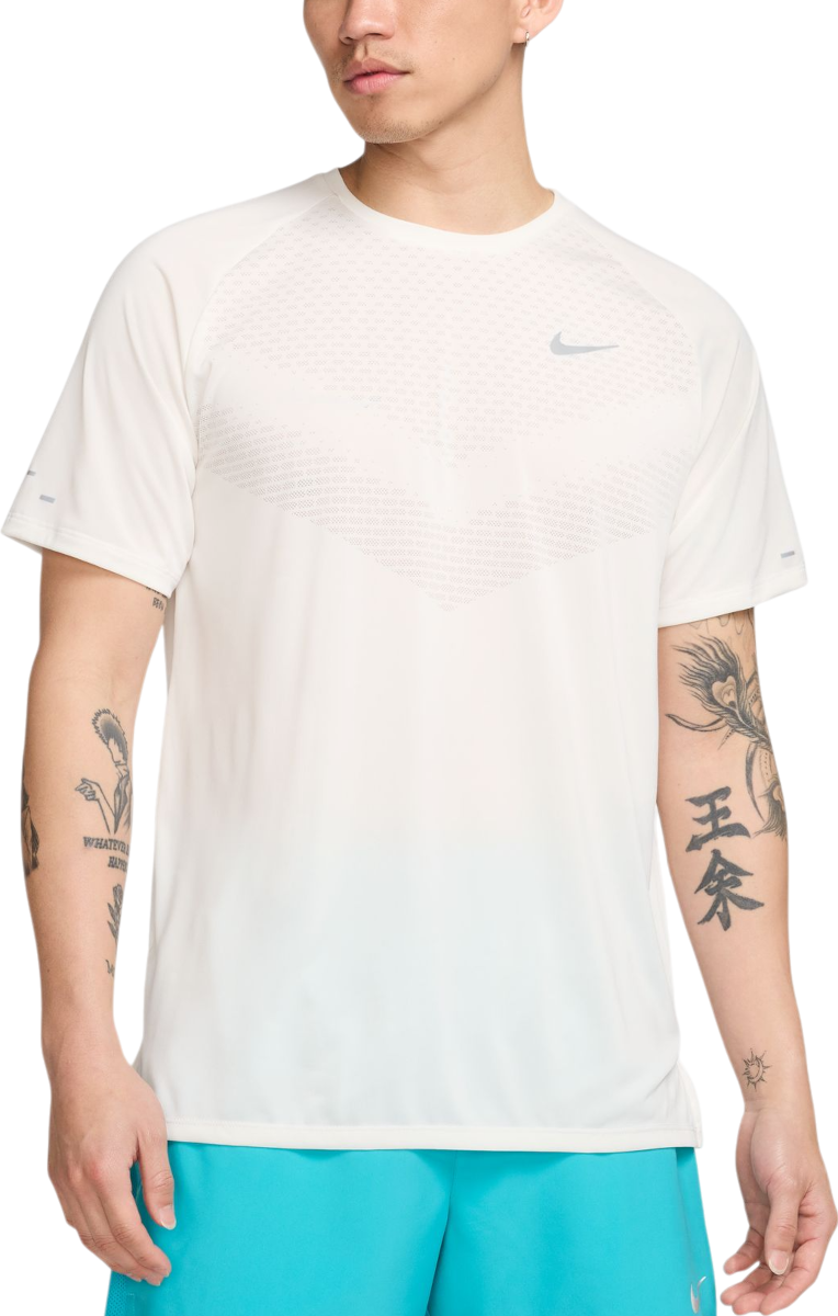 Majica Nike Nike Stride T-Shirt Bela | hv5203-133