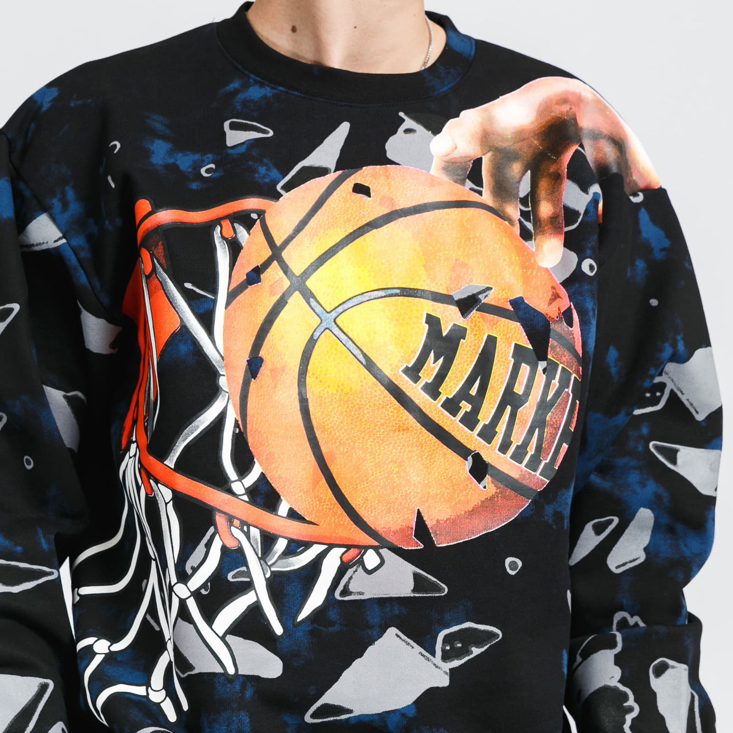Pulover MARKET Shattered Backboard Tie-Dye Crewneck Črna | 398000029 / 190134, 1