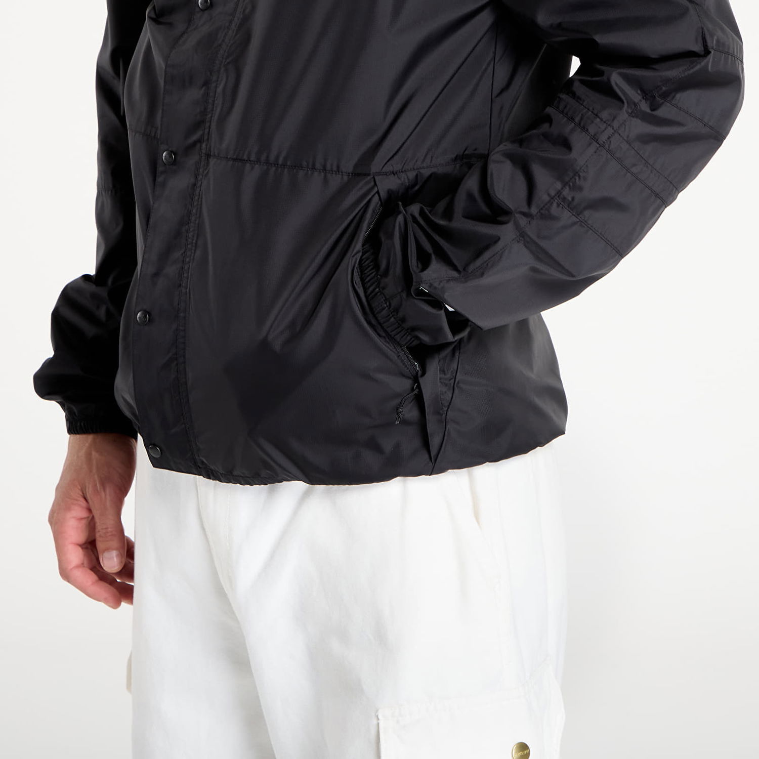 Vetrovka The North Face Men's Seasonal Mountain Windbreaker Jacket Črna | NF0A5IG34H01, 1