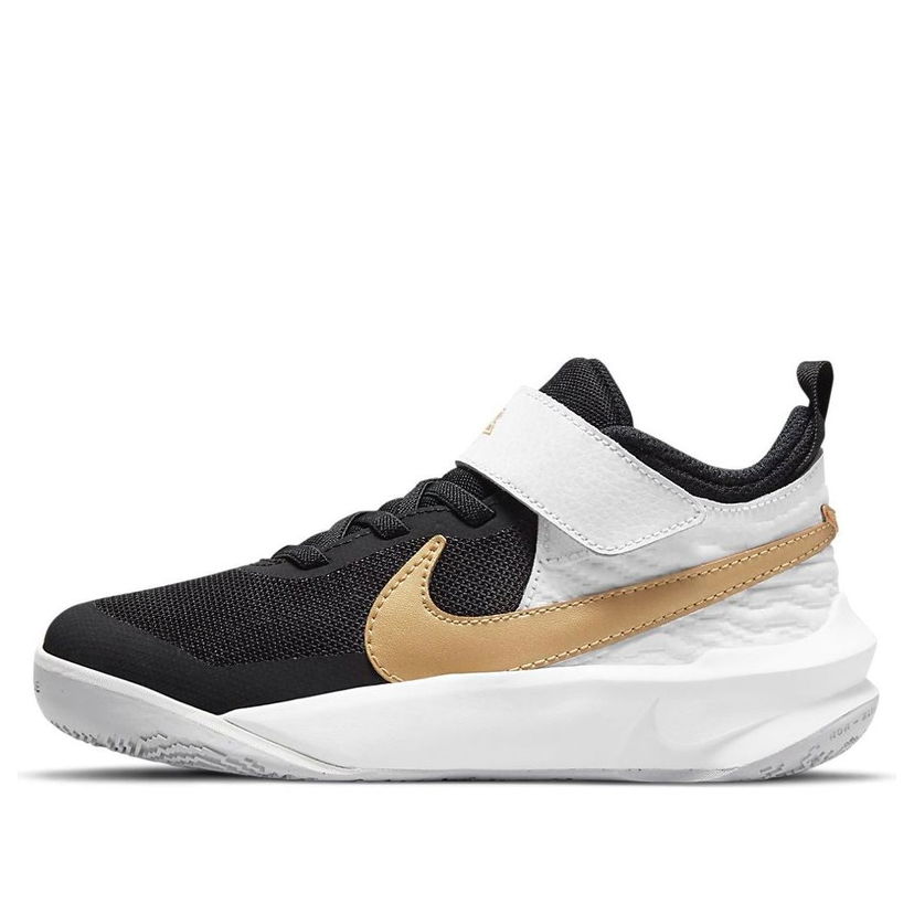 Superge in čevlji Nike Nike Team Hustle D10 Črna | CW6736-002
