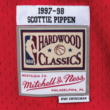 Dres Mitchell & Ness Chicago Bulls Scottie Pippen Swingman Jersey Rdeča | SMJYGS18153-CBUSCAR97SPI, 1