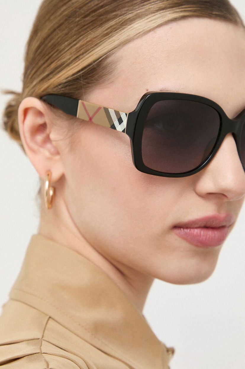 Sončna očala Burberry Square Frame Sunglasses Črna | 0BE4160