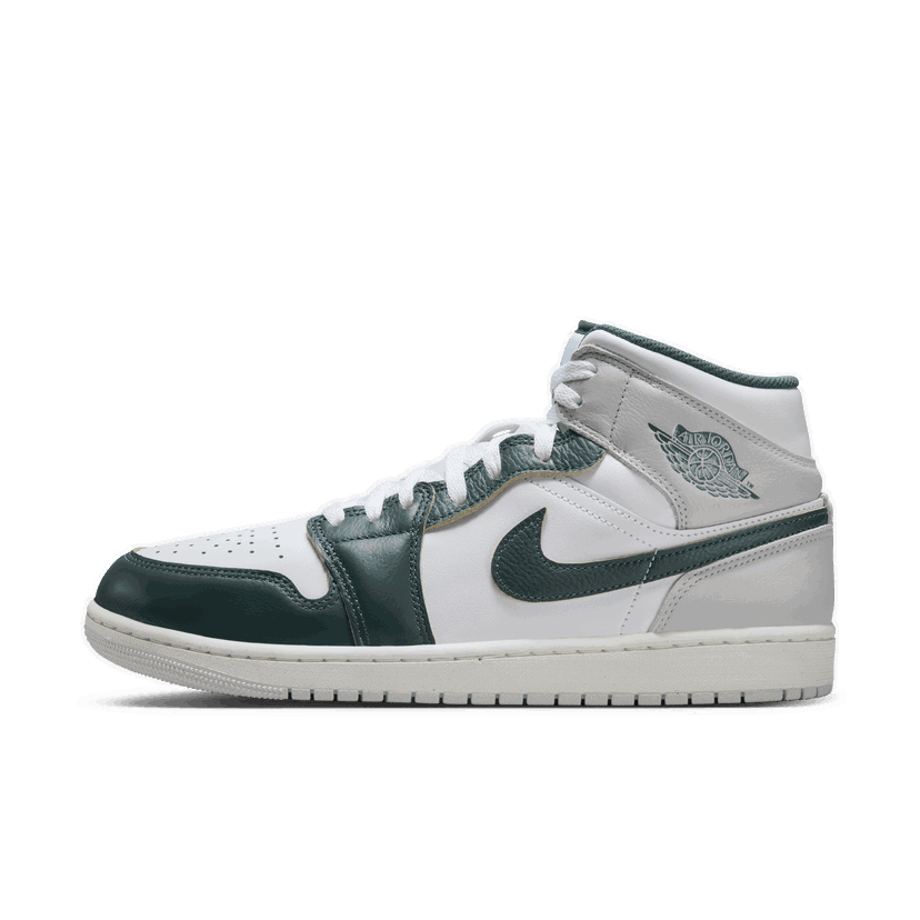 Superge in čevlji Jordan Air Jordan 1 Mid SE Bela | FQ7720-103