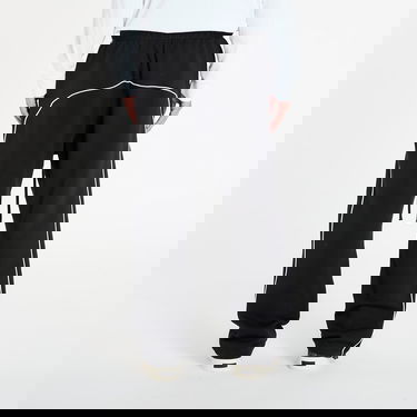 Trenirka Fear of God Fear of God Essentials Relaxed Sweatpants with Piping Črna | 130SP258060F-378, 2