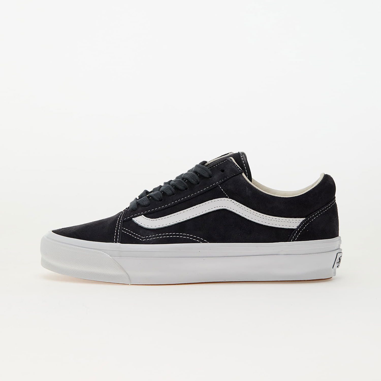 Superge in čevlji Vans LX Old Skool Pig Suede Črna | VN000D56BYD1, 0