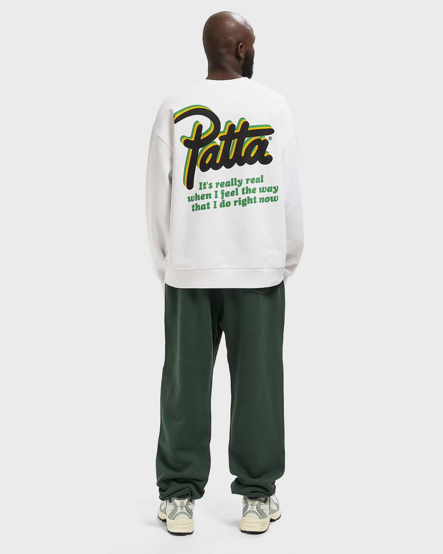 Pulover Patta Block Party Graphic Crewneck Sweater Bela | POC-AW25-2050-315-0008-087, 1