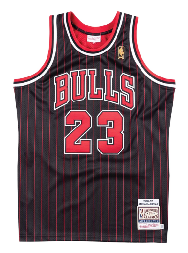Dres Mitchell & Ness NBA Chicago Bulls Michael Jordan 1996-97 Authentic Jersey Črna | AJY4AC18126-CBUBLCK96MJO