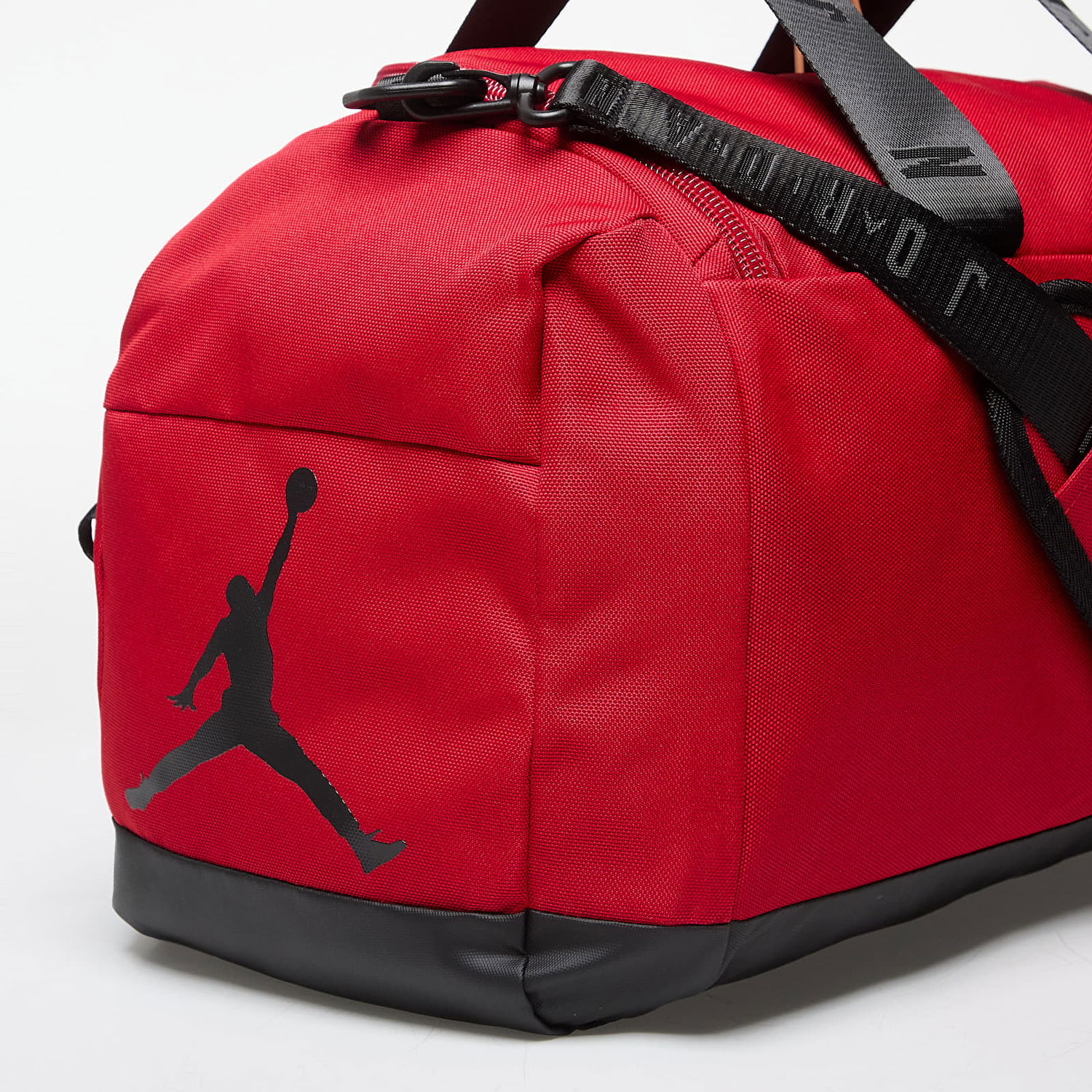 Potovalna torba Jordan Jordan Velocity Duffle Bag Gym Red Rdeča | SM0920-R78, 1