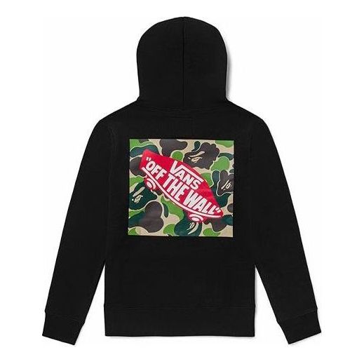 Pulover Vans Camo Pullover Hoodie Črna | VN0A7XKM448