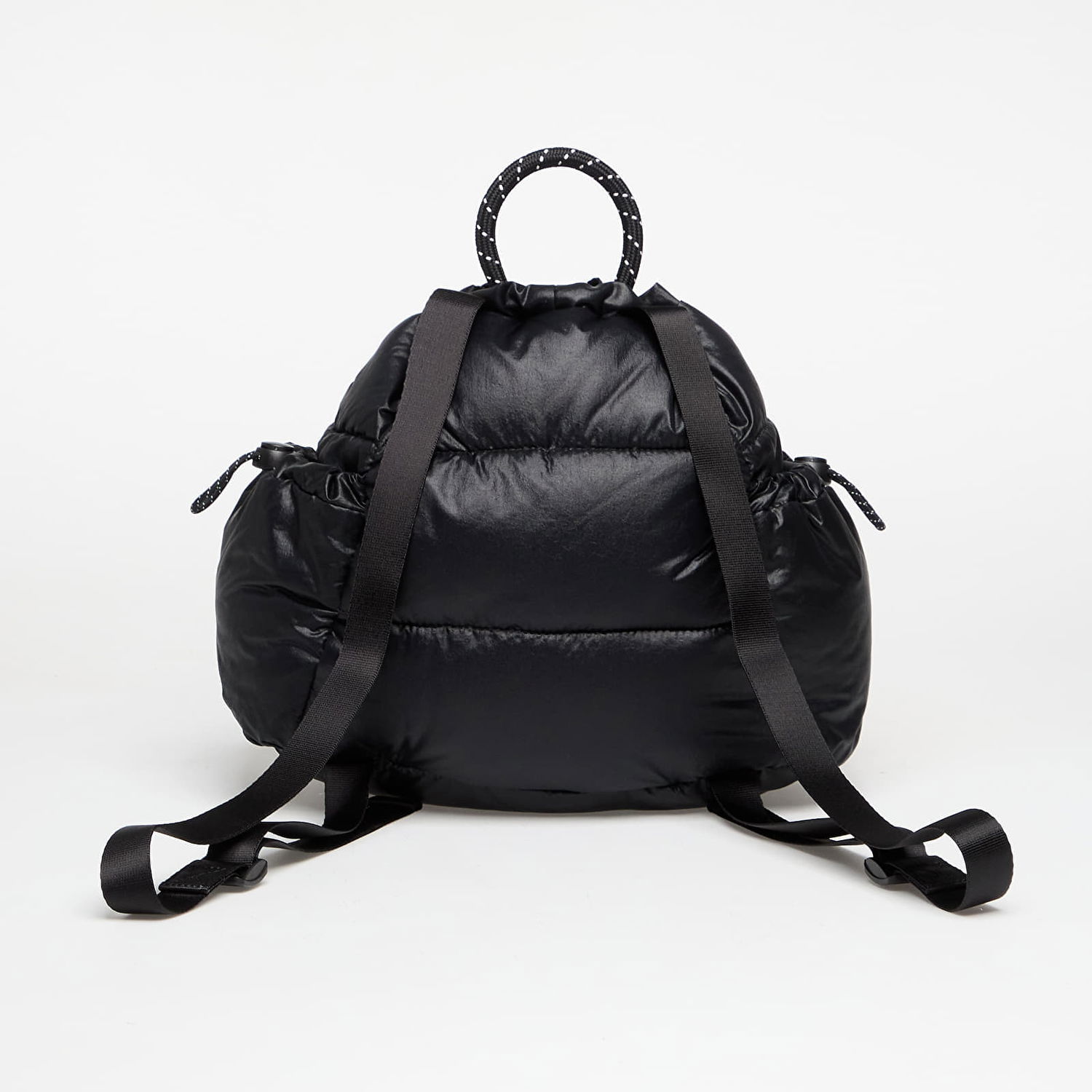Nahrbtnik Nike Quilted Drawstring Top Handle Backpack NSW Puffle Mini Črna | HQ6693-010, 1