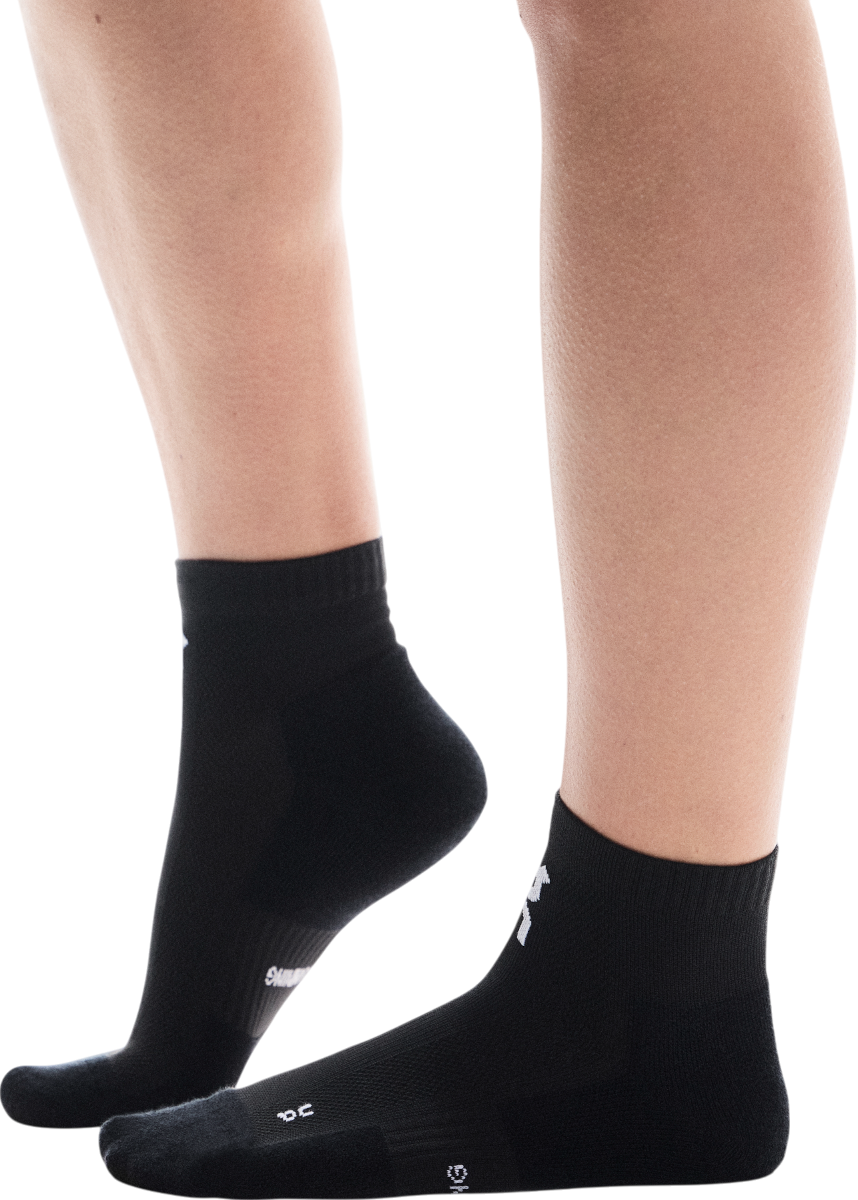 Nogavice On Running Running Core Mid Socks Črna | 2uf10070553, 0