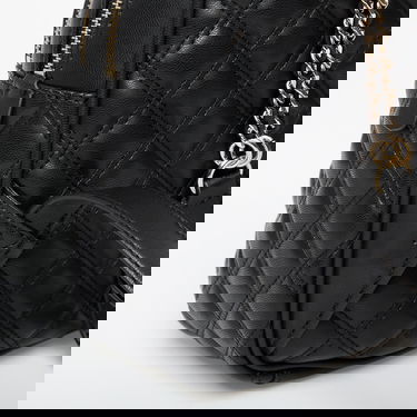 Nahrbtnik GUESS GUESS Giully II Dome Backpack Črna | HWQG9673320-BLA, 2