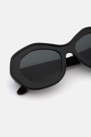 Sončna očala Marni Black RETROSUPERFUTURE Edition Ulawun Vulcano Sunglasses Črna | J5B, 3