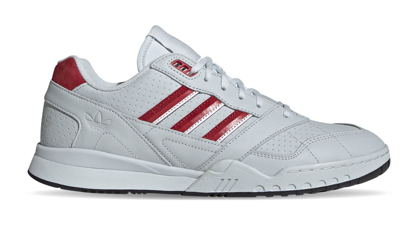 Superge in čevlji adidas Originals A.R. Trainer Bela | EE5399, 0