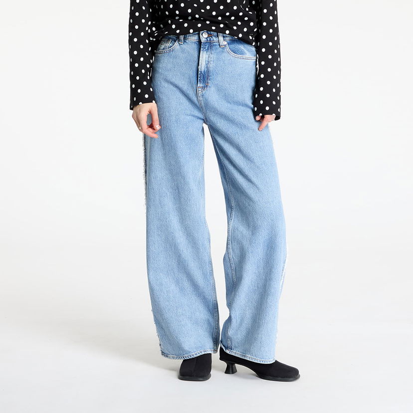 Kavbojke Tommy Hilfiger Tommy Jeans Claire High Rise Wide Fringe Jeans W31/L32 Modra | DW0DW20591 1AB