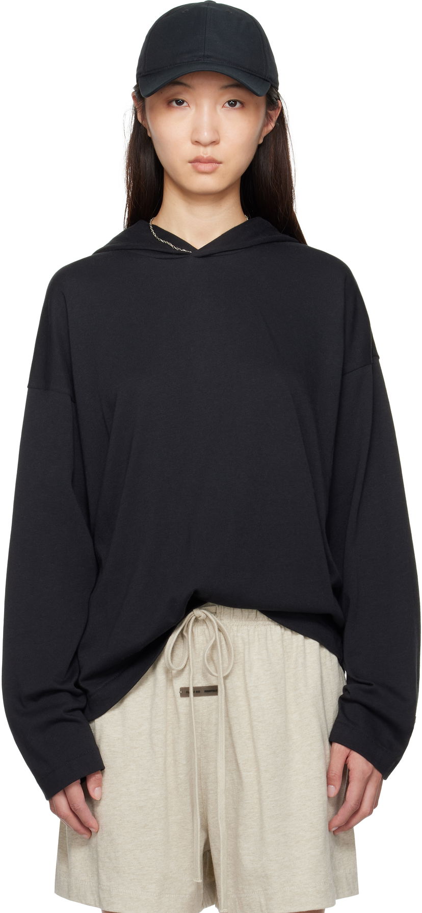 Pulover Fear of God Fear of God ESSENTIALS Long Sleeve Hoodie Črna | 125SP257040FW