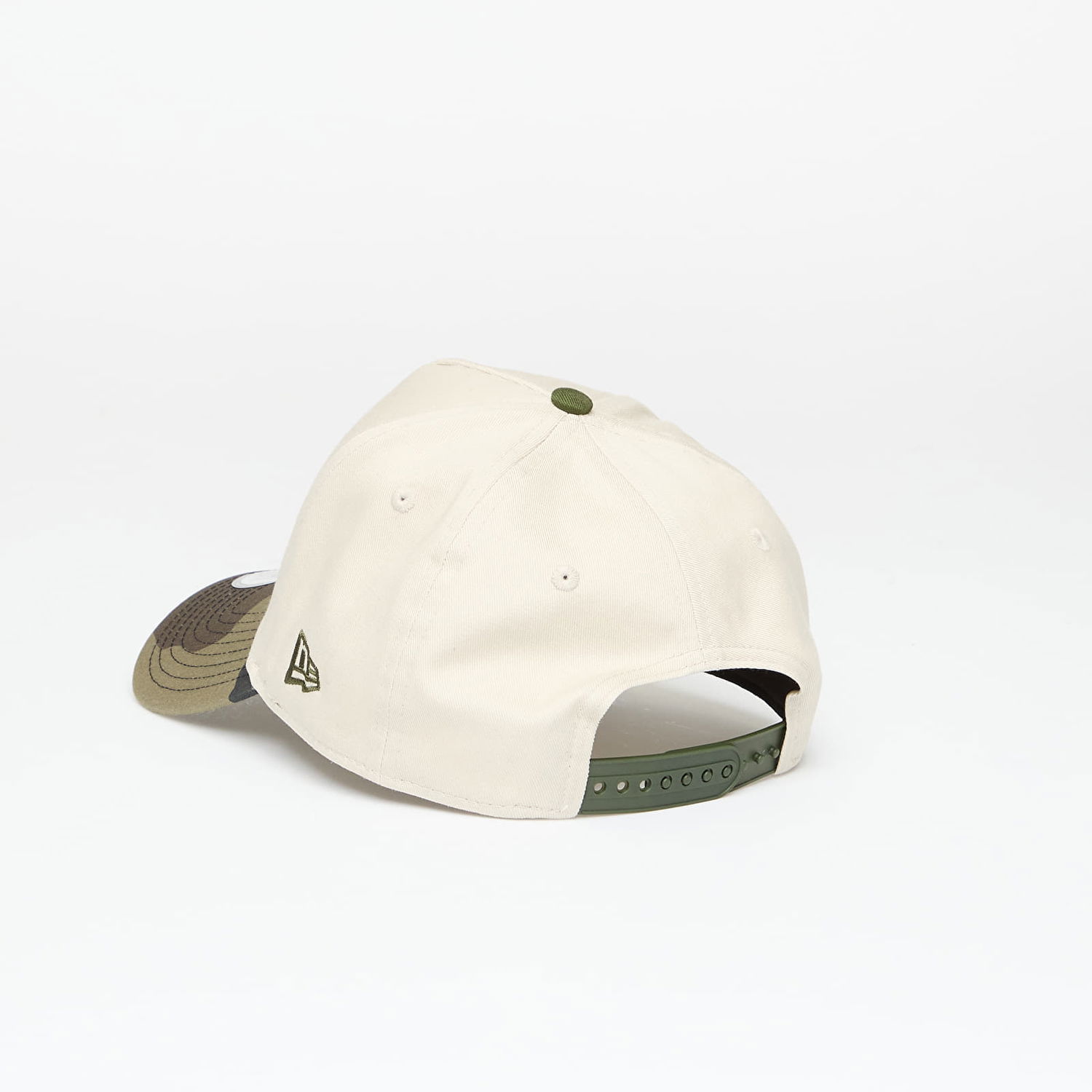 Kapa New Era New Era Camo Patch 9FORTY E-Frame Adjustable Cap Večbarvna | 60758981, 1