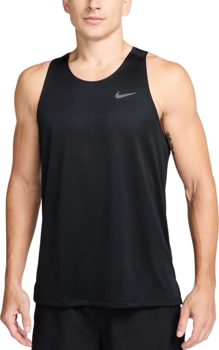 Majica brez rokavov Nike Nike Stride Men's Running Tank Črna | hv5210-010