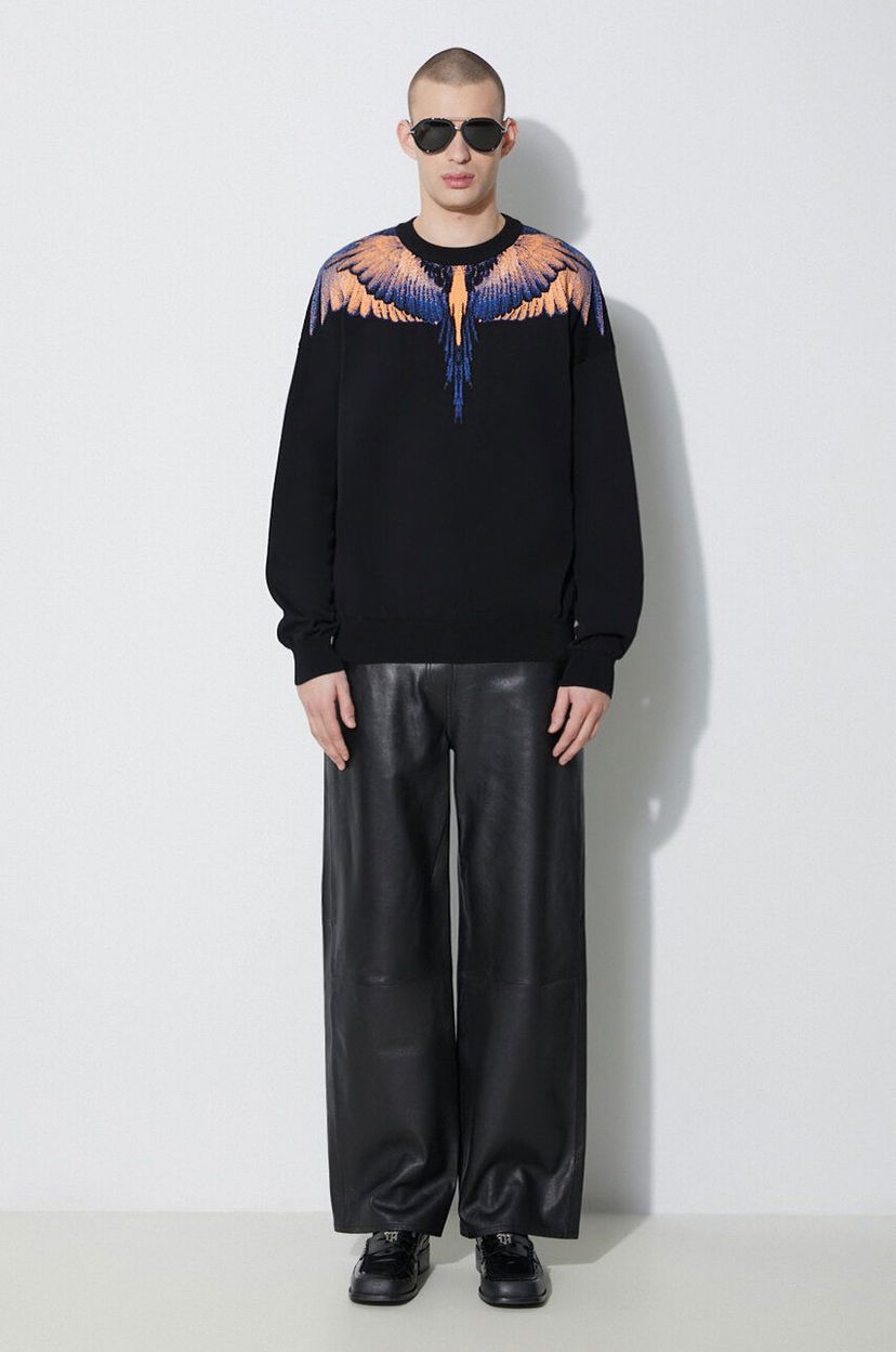 Pleteni pulover Marcelo Burlon Marcelo Burlon Icon Wings Knit Boxy Crew Sweatshirt Črna | CMHE024S24KNI0011026