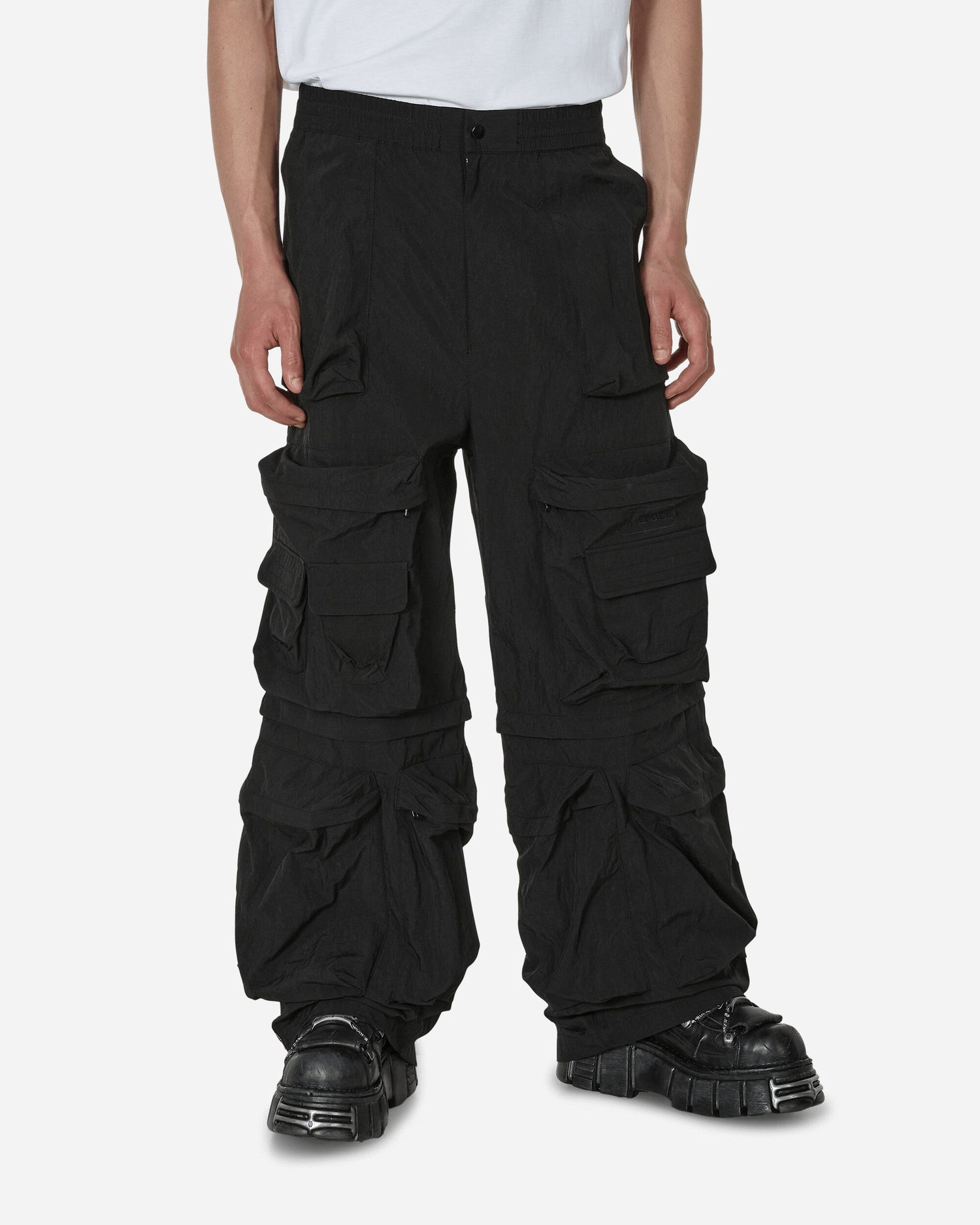 Cargo hlače Diesel Wrinkled Nylon Canvas Cargo Pants Črna | A105030HJAE 9XX, 1