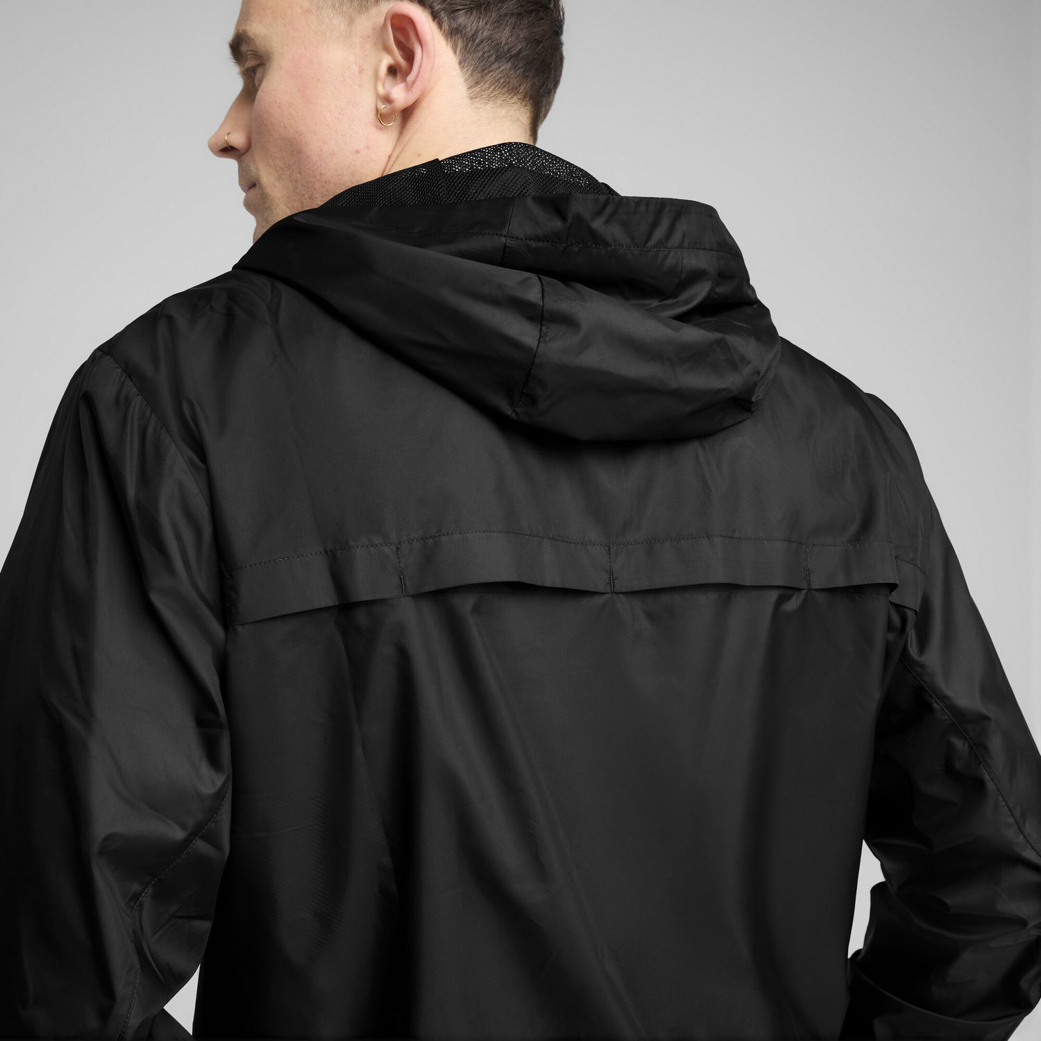 Vetrovka Puma Essentials Regular Windbreaker Črna | 684625_01, 1