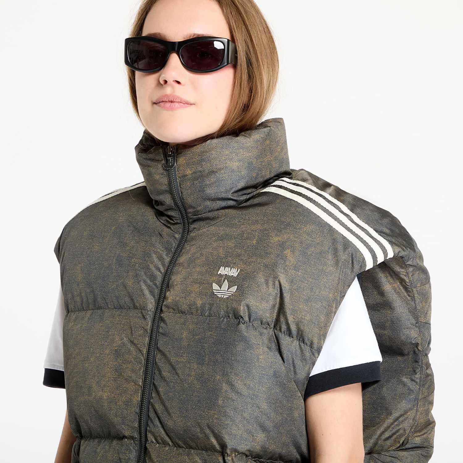 Telovnik adidas Originals adidas x Avavav Puffer Vest Rjava | JP4848, 1