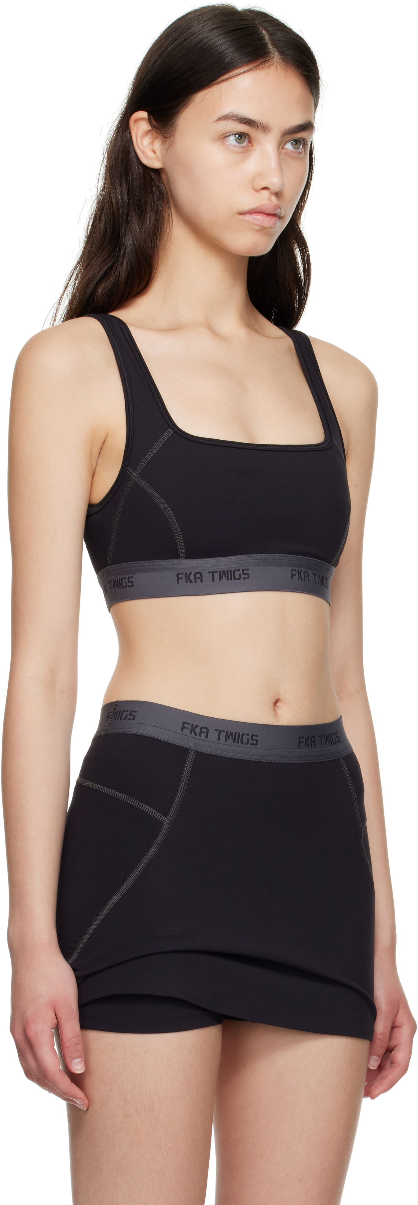 Modrček On Running FKA twigs Edition Studio Sports Bra Črna | 1WF11650553, 1