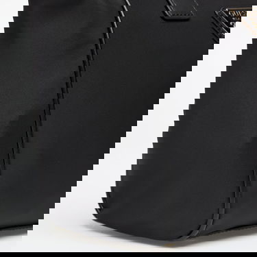 Torbica GUESS GUESS Follie Small Tote Črna | TWNN9676019-BLA, 2