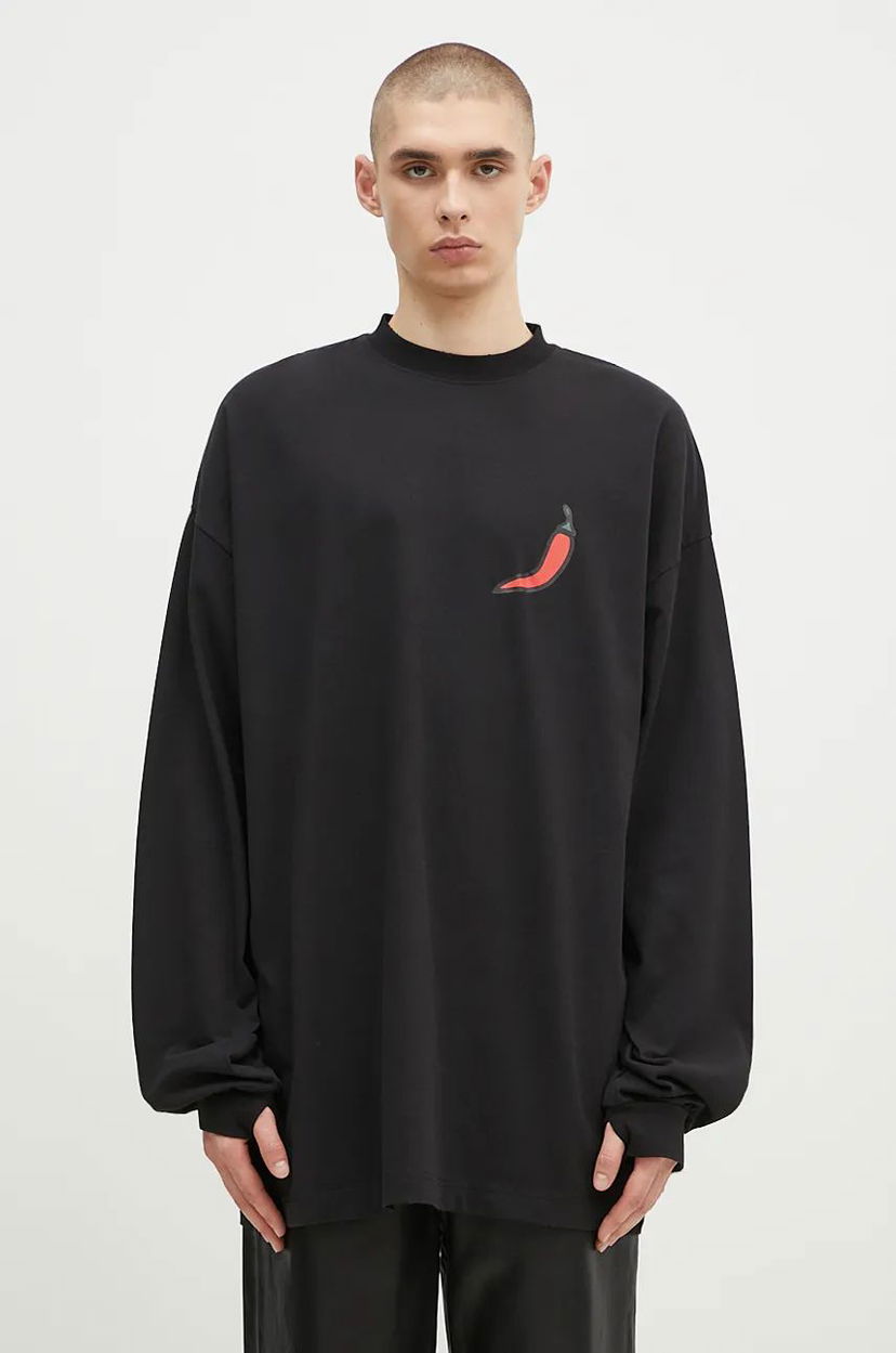 Majica 032C Office Fruit Oversized Longsleeve T-shirt Črna | F24.URC.0271.050