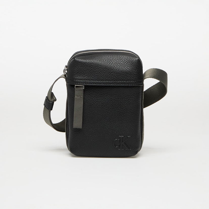 Torba za čez ramo CALVIN KLEIN Calvin Klein Jeans Cargo Reporter Bag Črna | LV04G3080G UB1