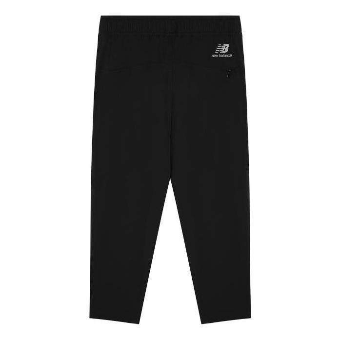 Hlače New Balance Essentials Varsity Fleece Pants Črna | AMP22355-BK