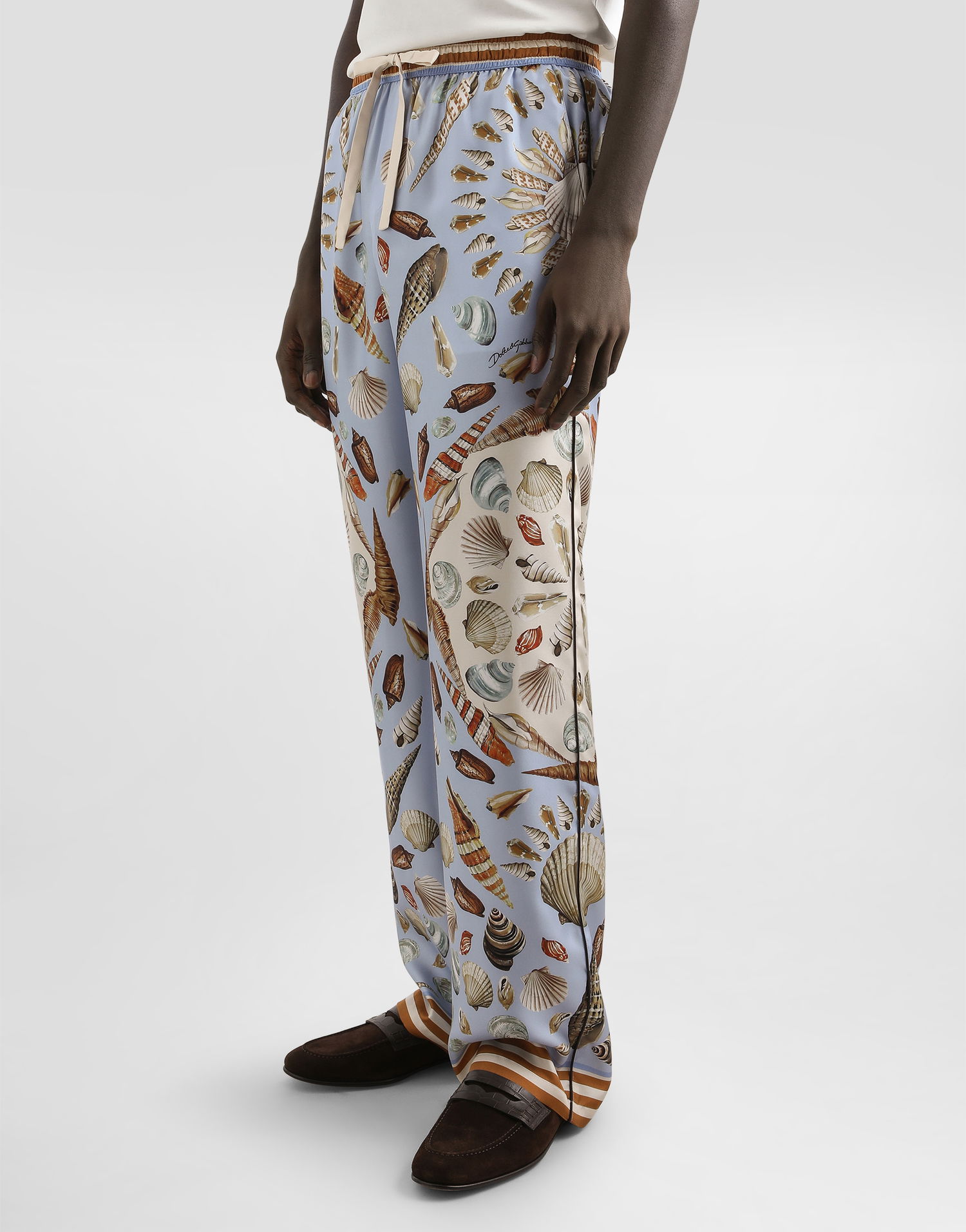 Hlače Dolce & Gabbana Dolce & Gabbana Silk Twill Shell-Print Trousers Modra | GVRMATHI1ZBHC5PK, 1