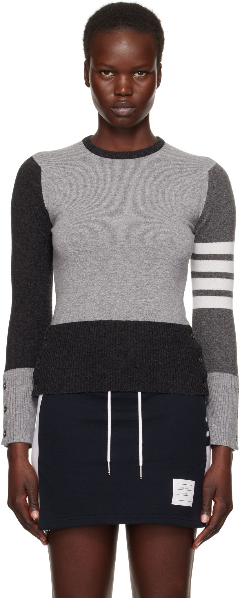Pleteni pulover Thom Browne Colorblock Crew Neck Sweater Siva | FKA001F-00011