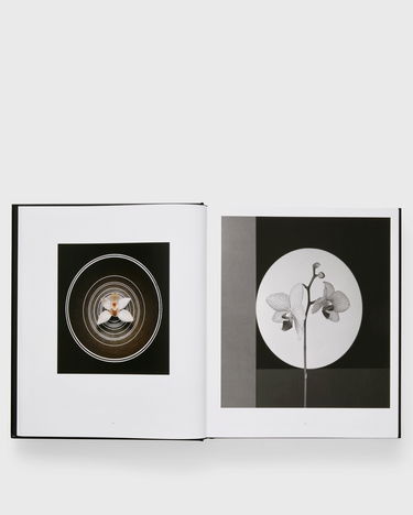 Oblačila in dodatki Phaidon Robert Mapplethorpe Črna | 9781838668211, 1