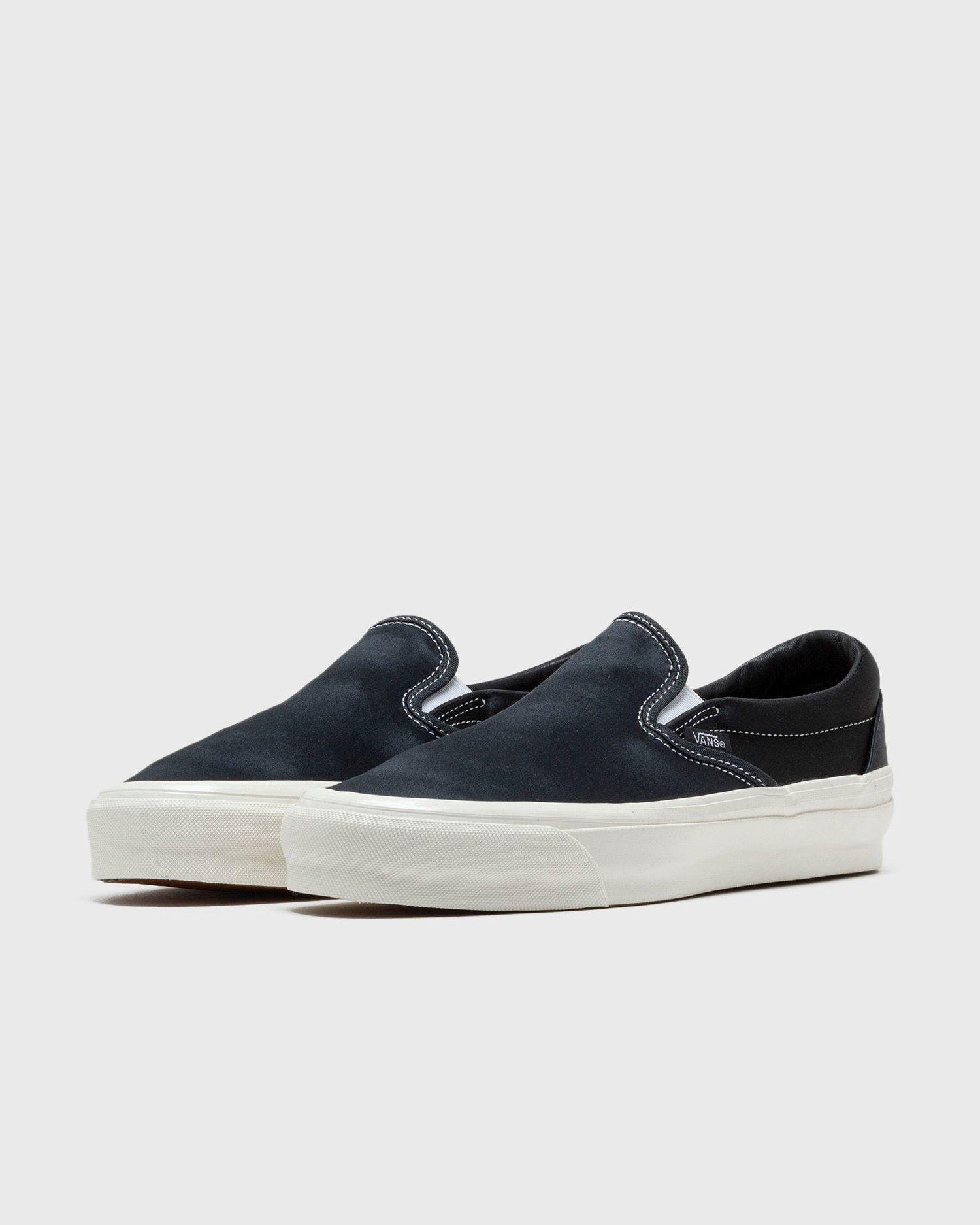Superge in čevlji Vans LX Slip-On Reissue 98 SATN Črna | VN0007PJD6P1, 1