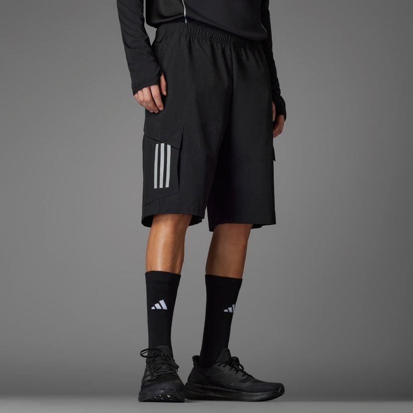 Kratke hlače adidas Performance Mercedes - AMG Petronas Formula One Team Mechanics Shorts Črna | JX8279